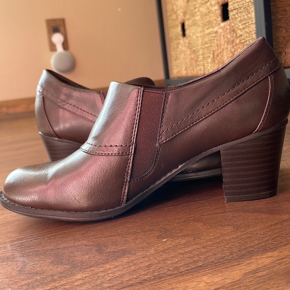 Women’s Wear Ever booties size 7 1/2 - Picture 4 of 5